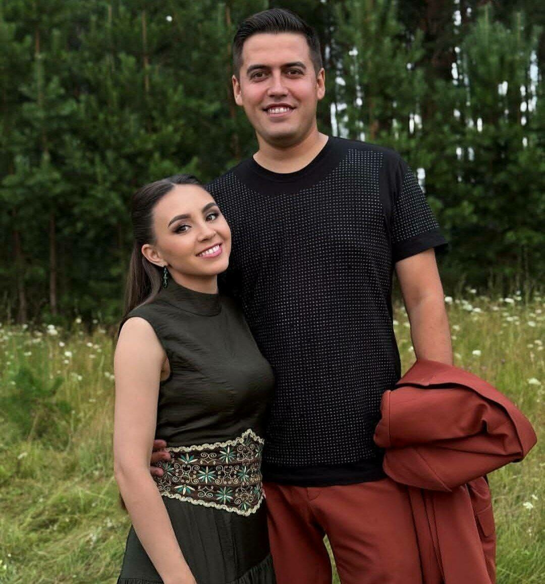 Гөлсирин Абдуллинага: «Син Азатка пар түгел»