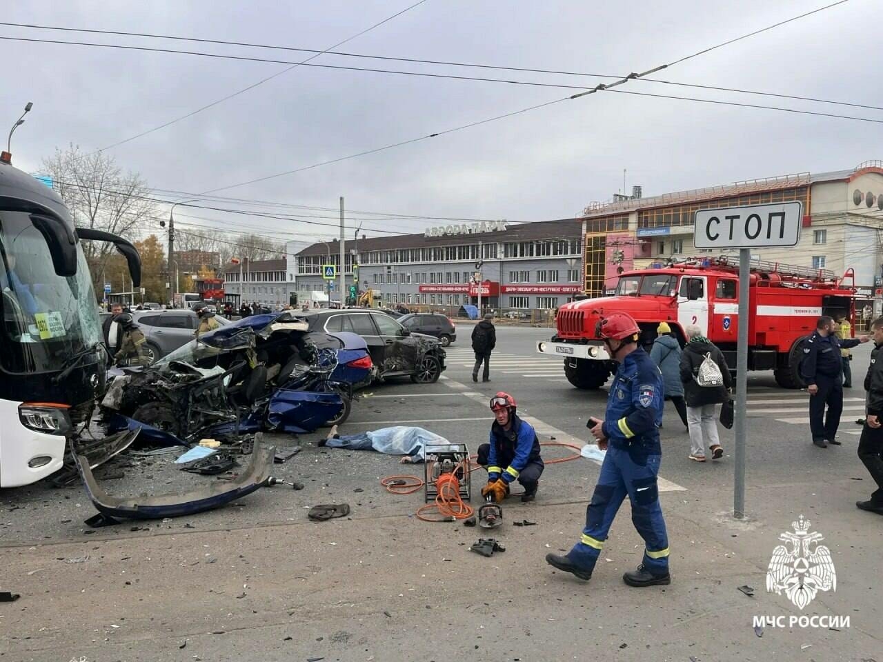 Ижевскида фаҗига: Пермь – Казан автобусы белән авариядә 4 кеше һәлак булган