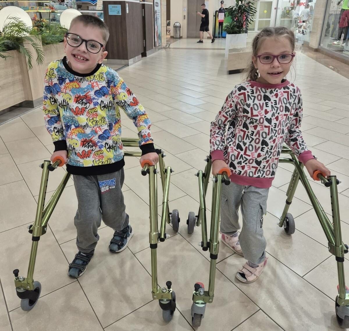 Авыру игезәкләр әнисе: «Ялгыз калдым, операцияләр... һәм хәйрия тарихы туды»