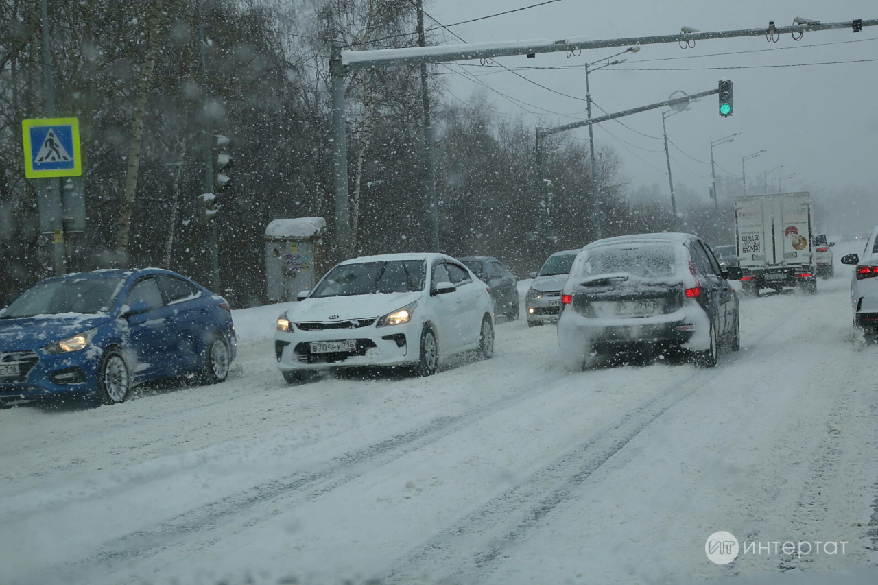 Салкында машина бензинны күп яндырмасын өчен киңәшләр