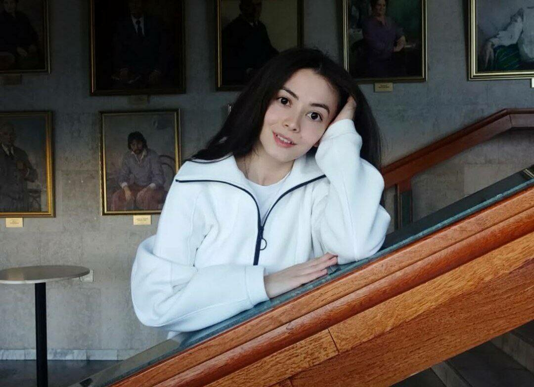 Камал театры актрисасы Гүзәл Гюльвердиева гаиләсендә югалту