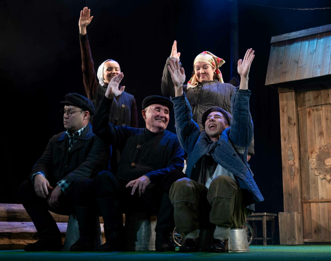 Әтнәдә премьера: «Без бит авыл малае» – ностальгия, тагын бер кат ностальгия. Шул гына...