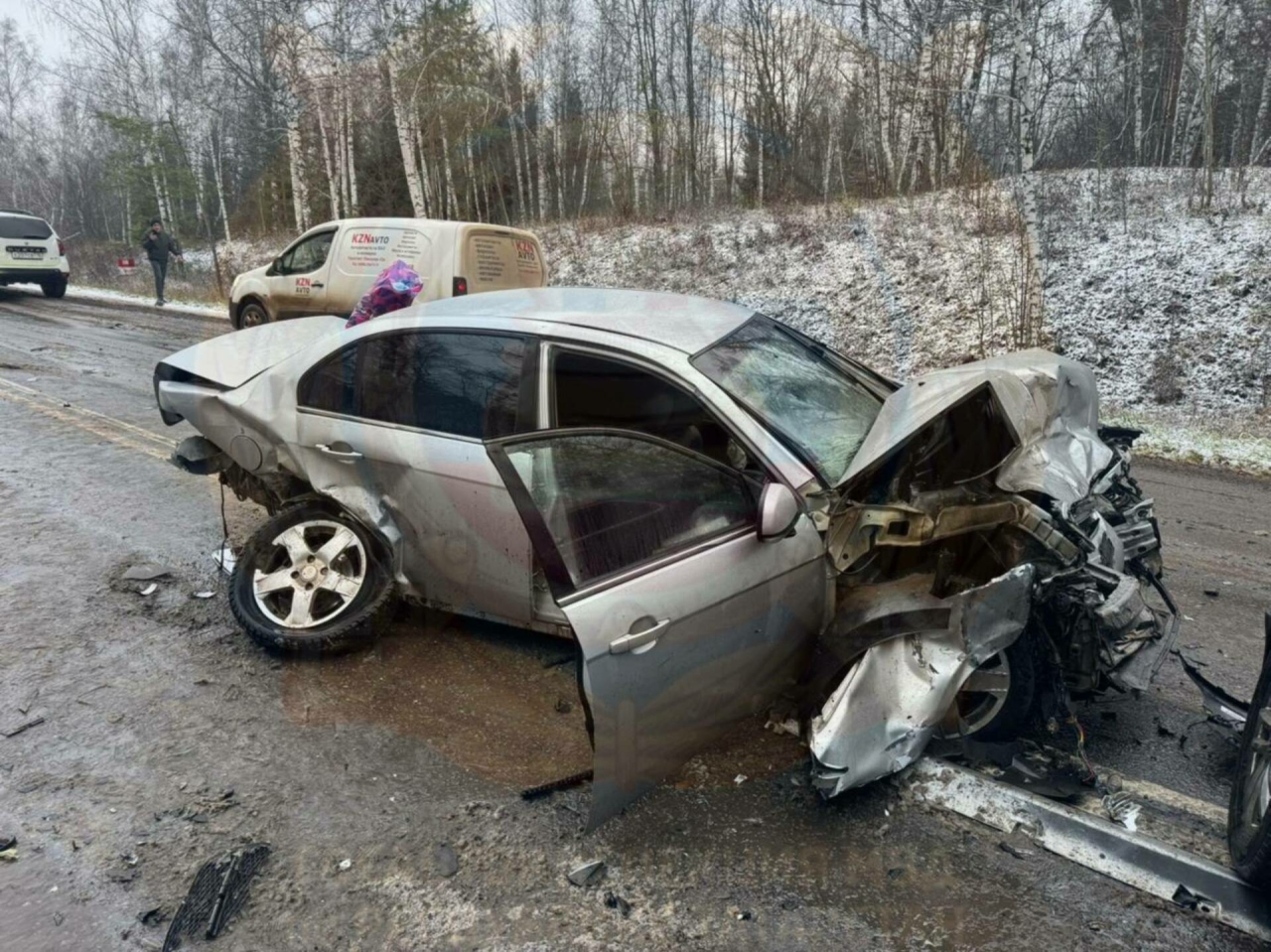 Татарстанда өч машина бәрелешкән авария мизгеле видеога эләккән