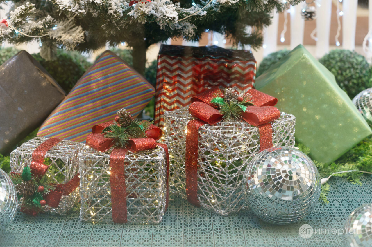 Россия халкы Яңа елга нинди бүләкләр тели?