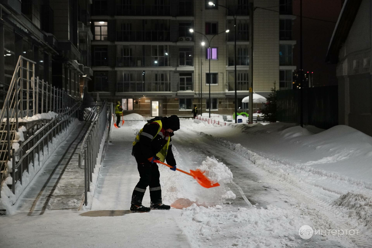Идарәче компанияләр ишегалларындагы карны күпме вакыт эчендә чистартырга тиеш?