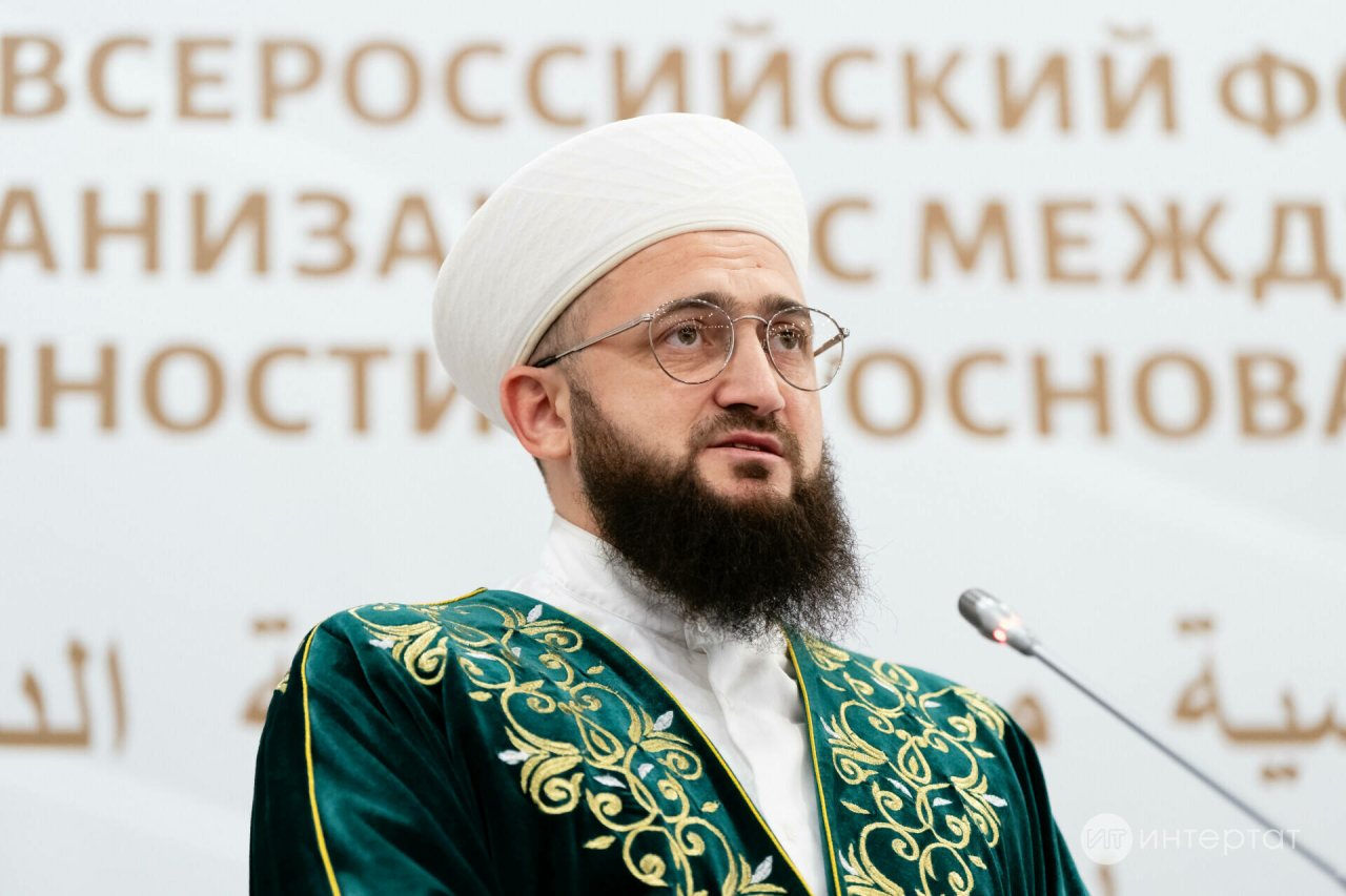 Тәлгать хәзрәт Таҗетдиннең хатыны вафат булу сәбәпле, Татарстан мөфтие кайгы уртаклашты