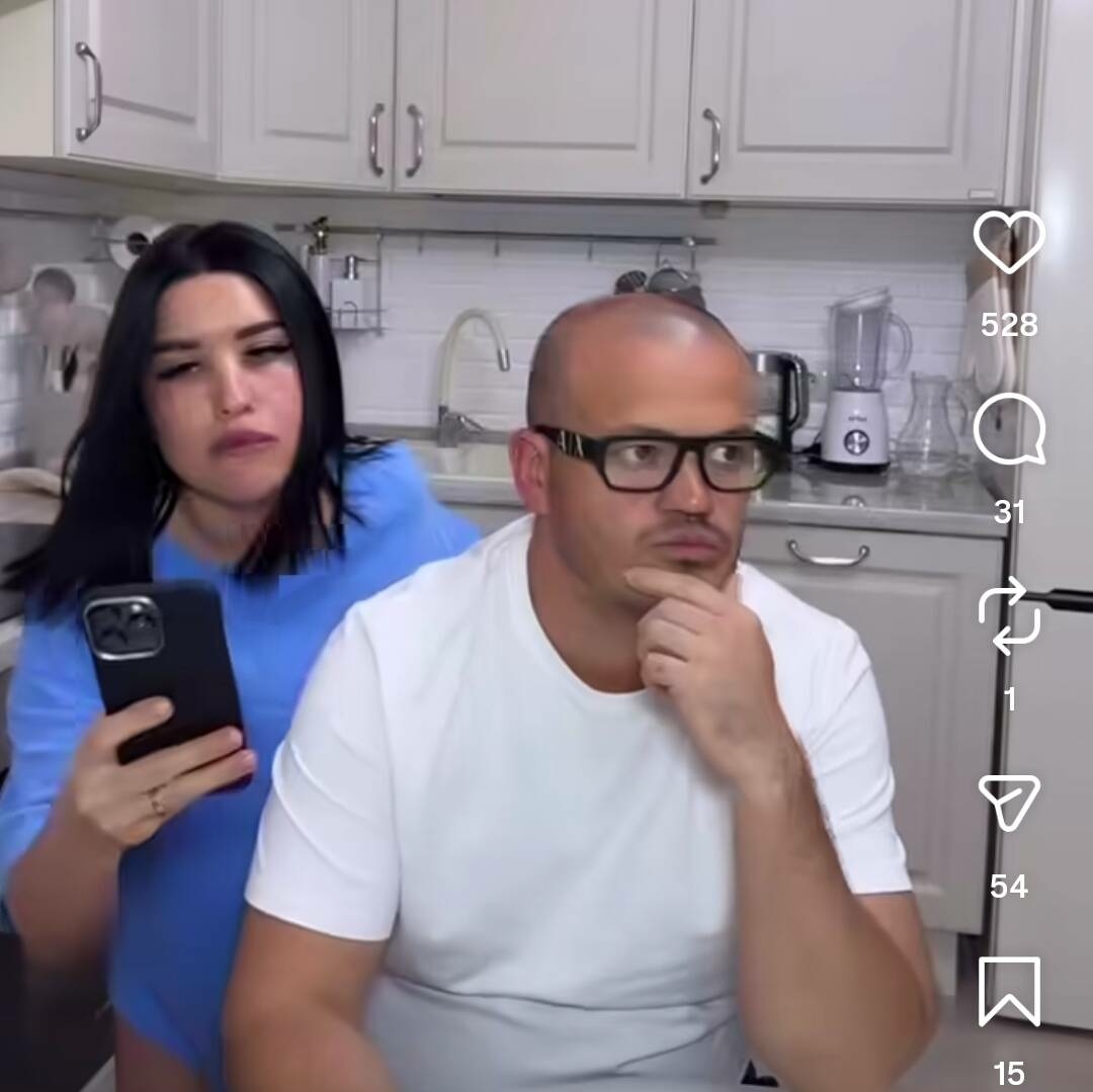 Мөнир Рахмаевның хатыны өчпочмакка шулпа салу буенча лайфхак күрсәтте