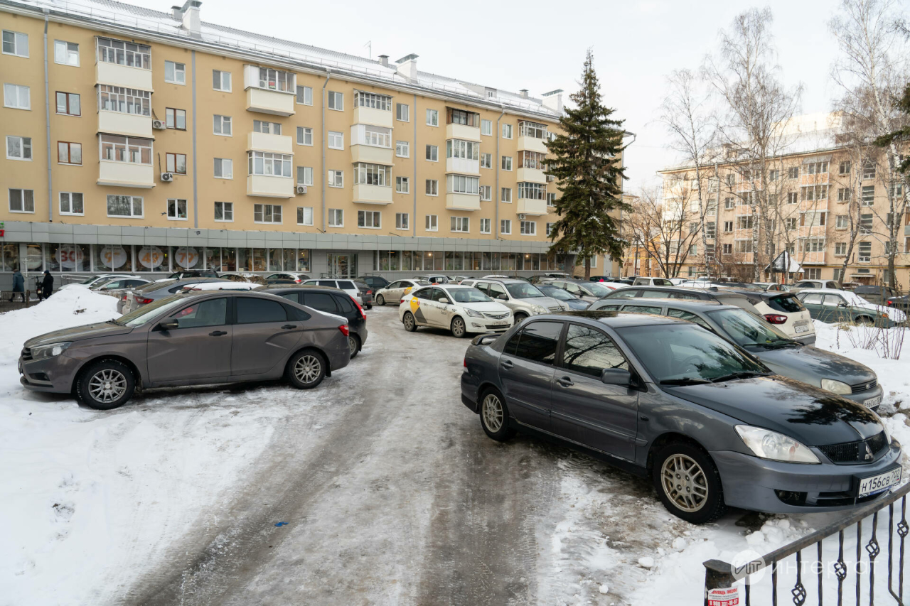 Җылы машина – йөртүче өчен штраф: кышын ишегалдында машинаны җылытырга ярыймы?