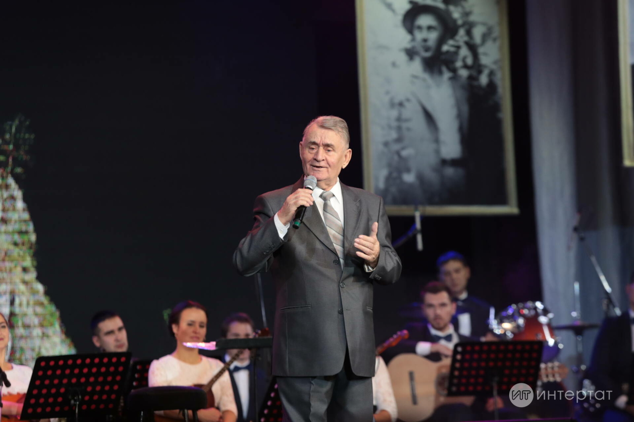 Соңгы әңгәмә. Рафаэль Ильясов: «Казанда тормыш гөрли, әмма элекке бөеклек юк»