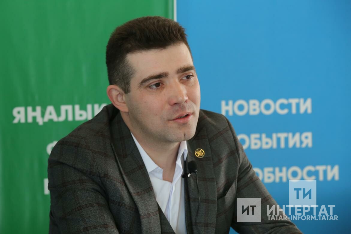 «Югалту өстенә югалту»: Рүзәл Минһаҗев махсус операциядә һәлак якташын соңгы юлга озаткан