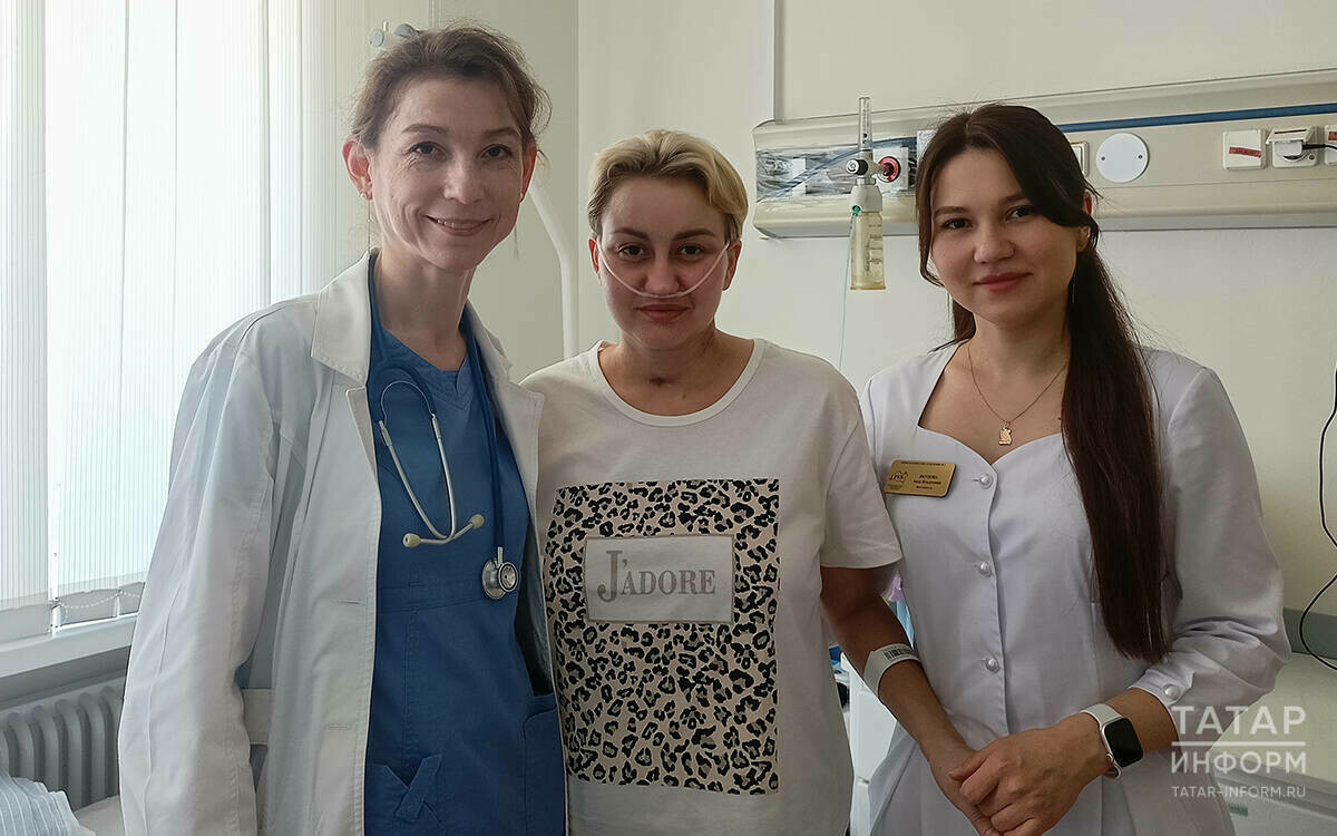 «Үз-үземне дәвалап маташтым»: Татарстан табиблары яшь әнине үлемнән алып калган