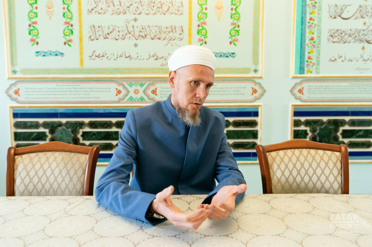 Нияз хәзрәт Сабиров: «Гарәфә көнендә изге гамәлләр өчен әҗер-савап күп тапкыр арта»