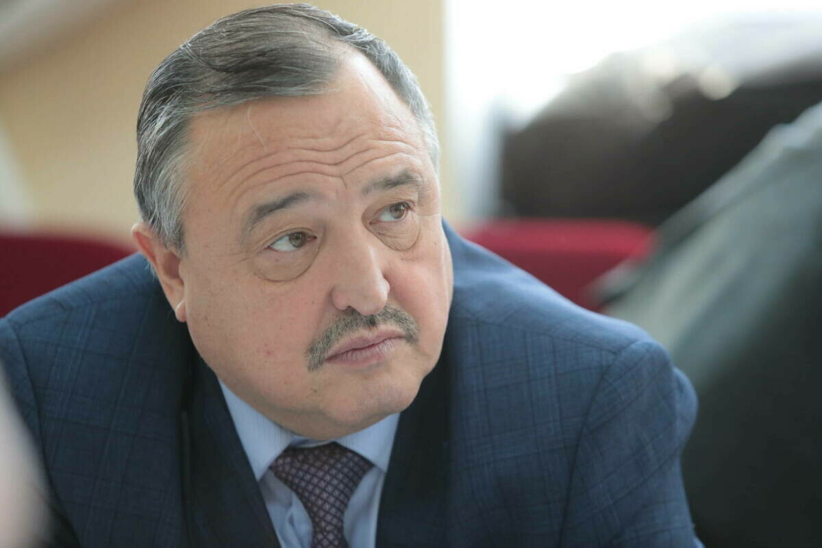 Васил Гарифуллин Журналистика югары мәктәбе деканы вазифаларын башкаручы итеп билгеләнде