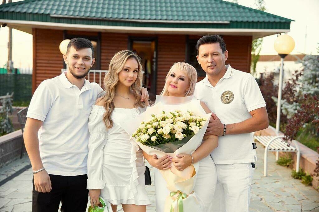 Әнвәр Нургалиев: «Артист хатыны булу җиңел түгел...»