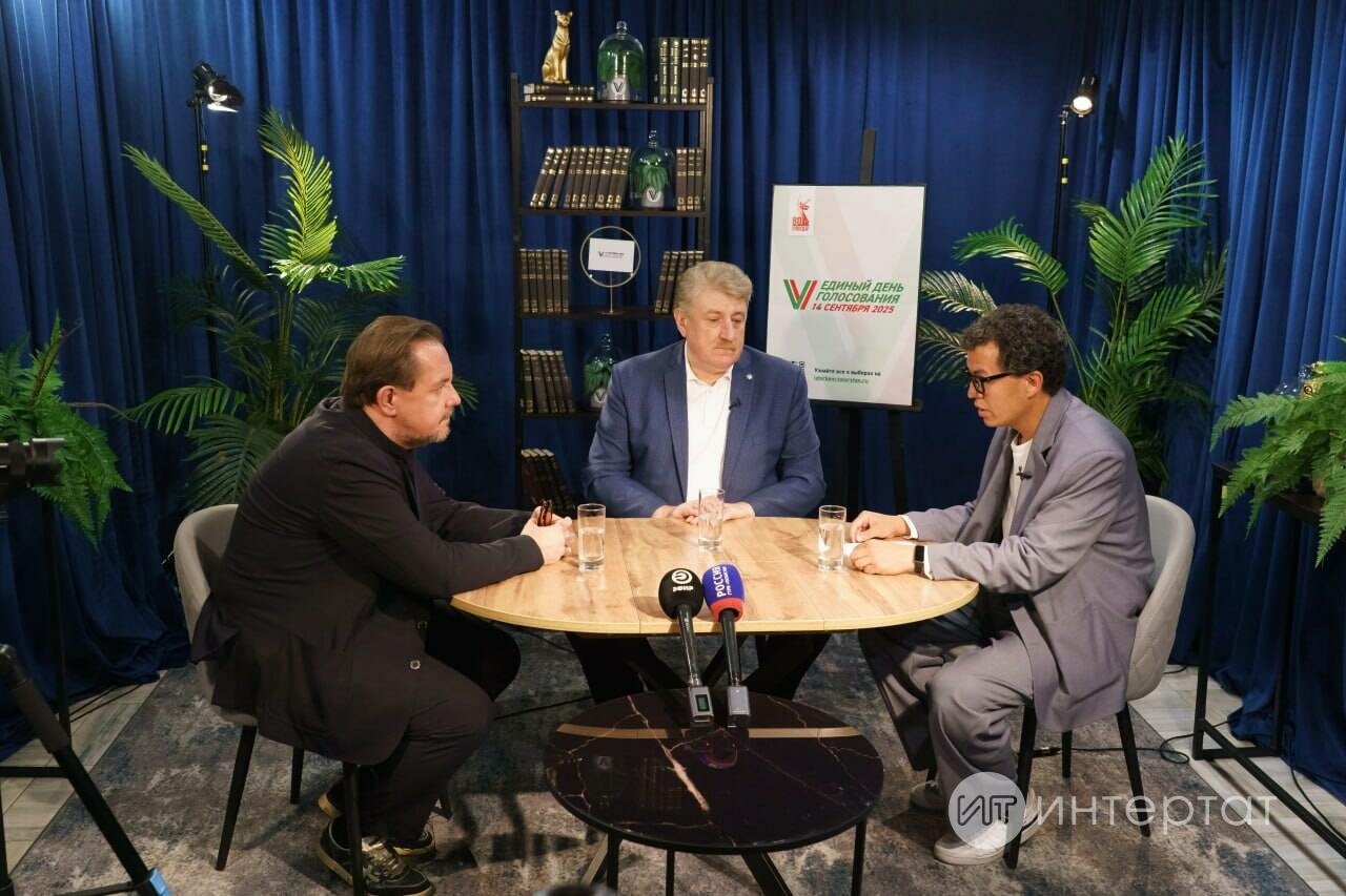 «Сайлаулар – бәйрәм кебек»: «Сайлау ноктасы» подкастында традицияләр турында сөйләштеләр