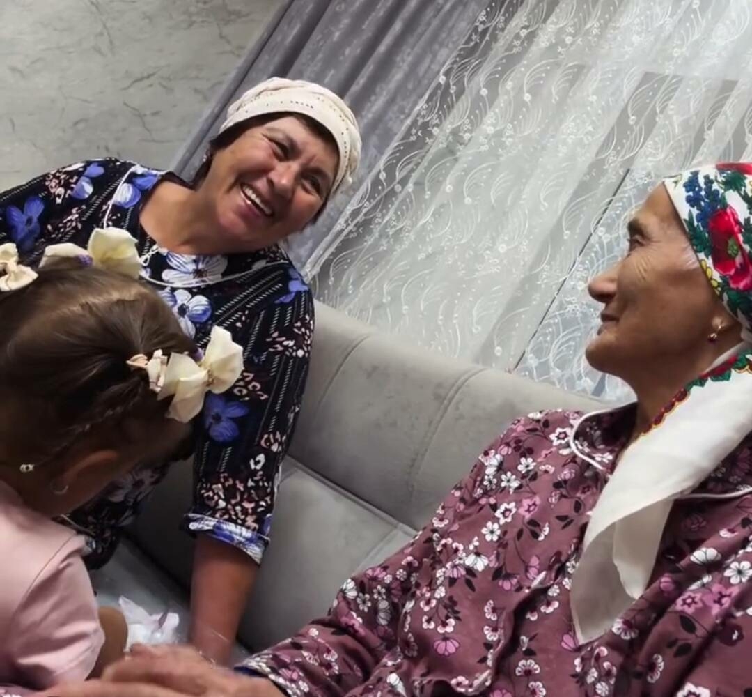 Мирзаяновларда бәби темасы дәвам итә: «Бала тудыру йортыннан саз ерып, җәяү кайттым»