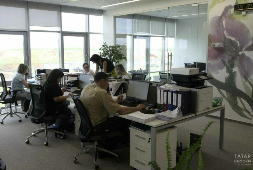 Җитәкче хезмәткәрләренә тавыш күтәрергә хокуклы түгел – юрист