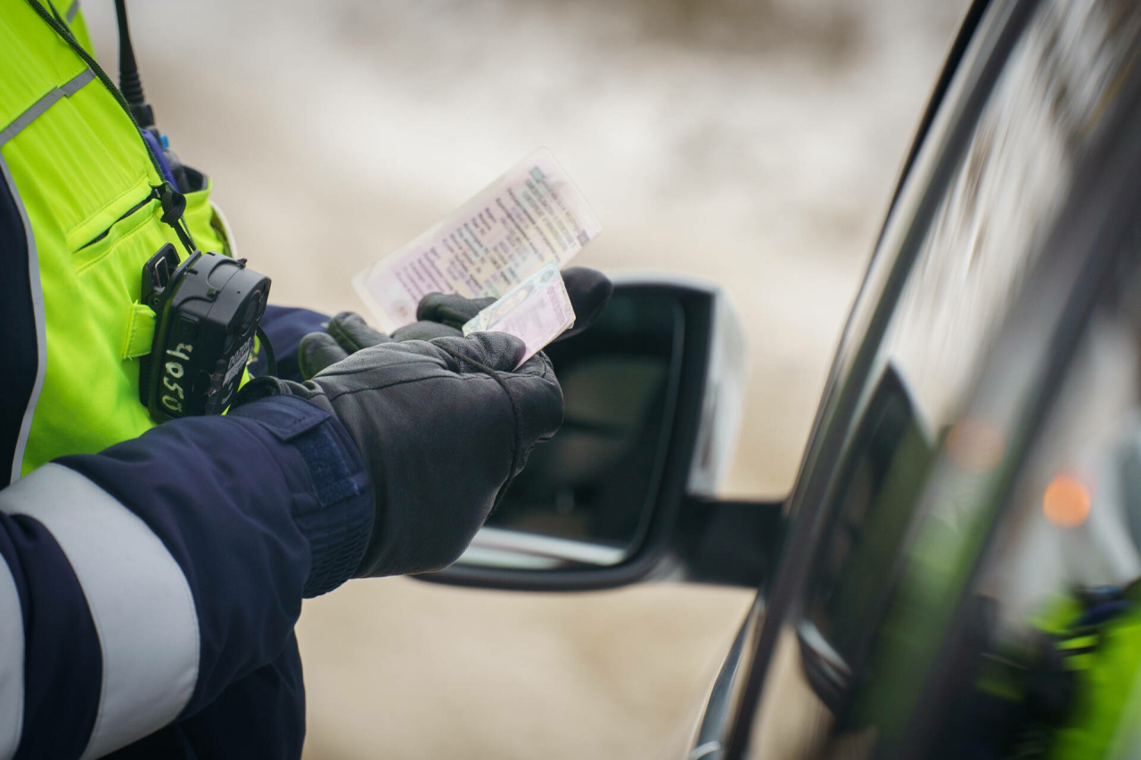 Россиядә MАХ аша машина йөртү таныклыгын күрсәтергә рөхсәт итәргә мөмкиннәр