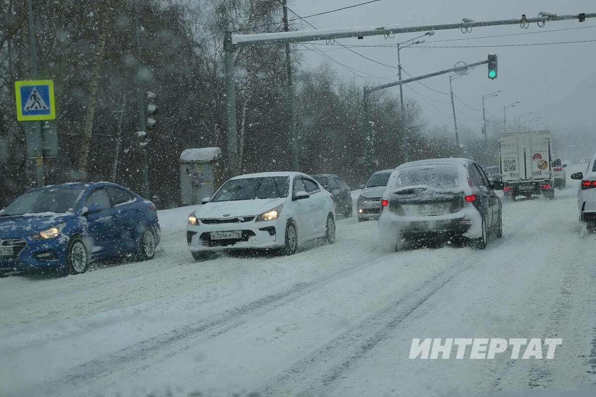 Кышын машина йөртүчеләр өчен гади киңәшләр