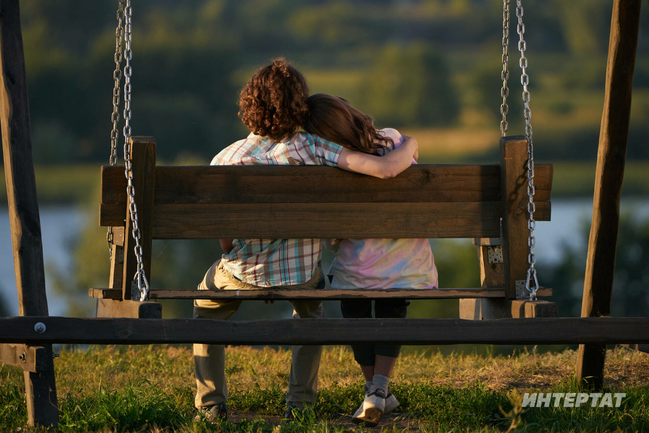 Татарстан ЗАГСы үз парын эзләүчеләргә офлайнда тиз очрашулар оештырырга тәкъдим итте