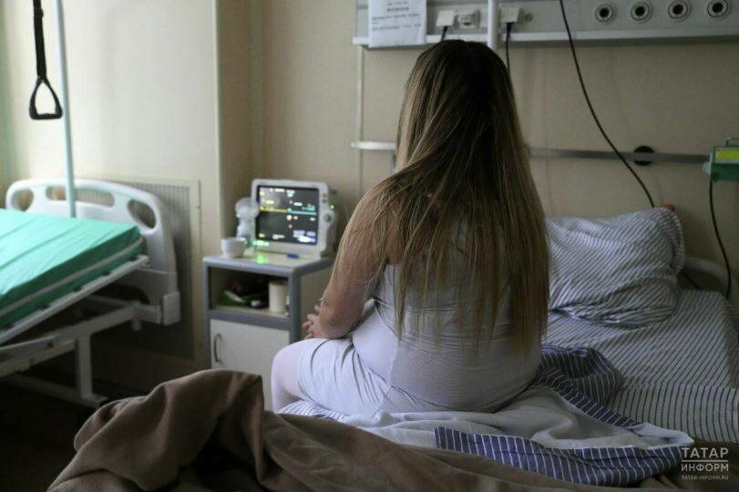 Татарстанда йөклелек һәм бала табу буенча пособиенең максималь күләмен атадылар