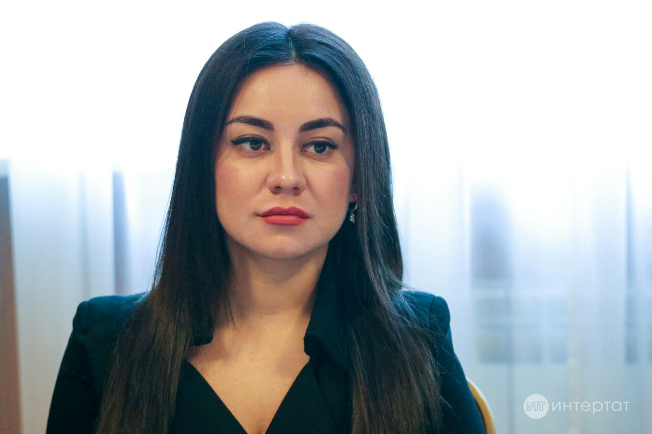 Айсылу Габдинова: «Бу көн җитүеннән йөклелегем буе курыктым…»