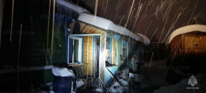 Узган төндә фаҗига: шәхси йортта янгында 3 кеше һәлак булган