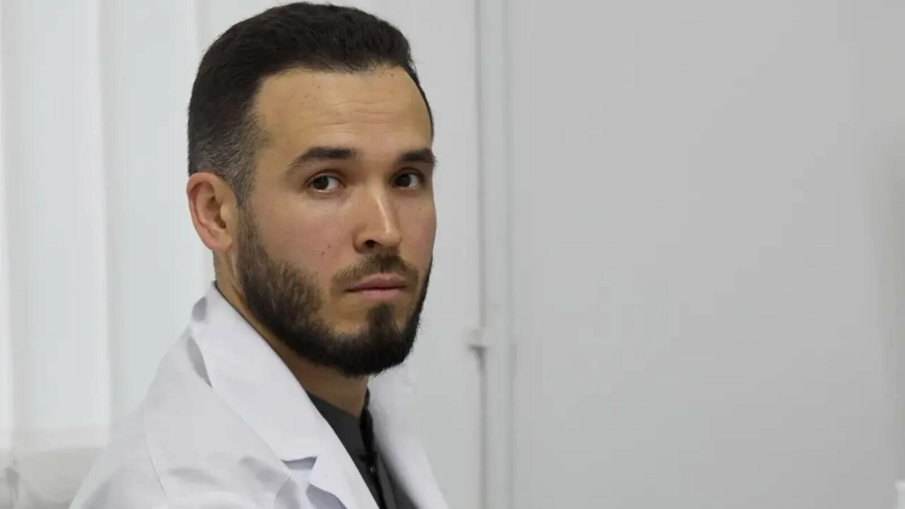 Онколог-маммолог Рәмис Нәбиуллин: «Сөт бизендә яман шеш сизелмичә үсәргә мөмкин»