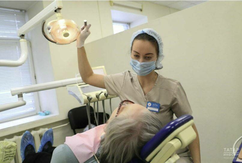 Татарстанда кемнәргә теш протезын бушлай куялар?