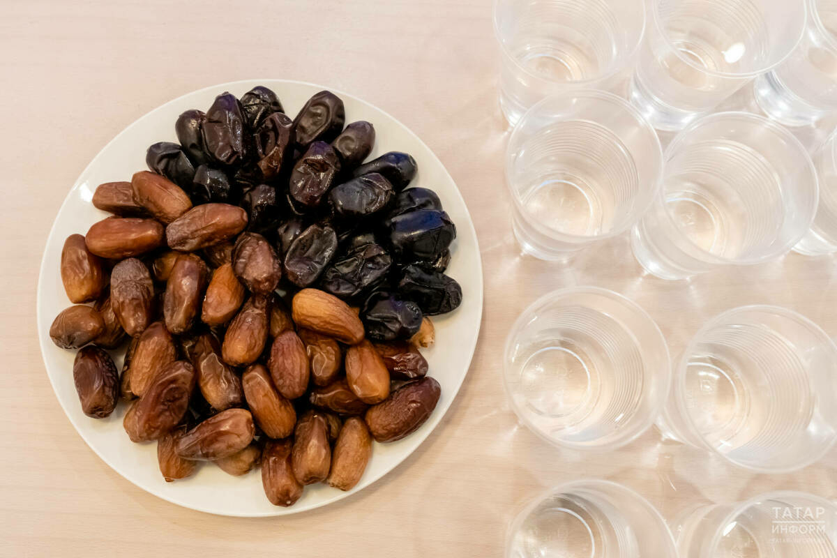 2026 елда Ураза: сәхәр һәм ифтар вакытлары, уразаны нәрсә боза һәм Кадер кичәсе