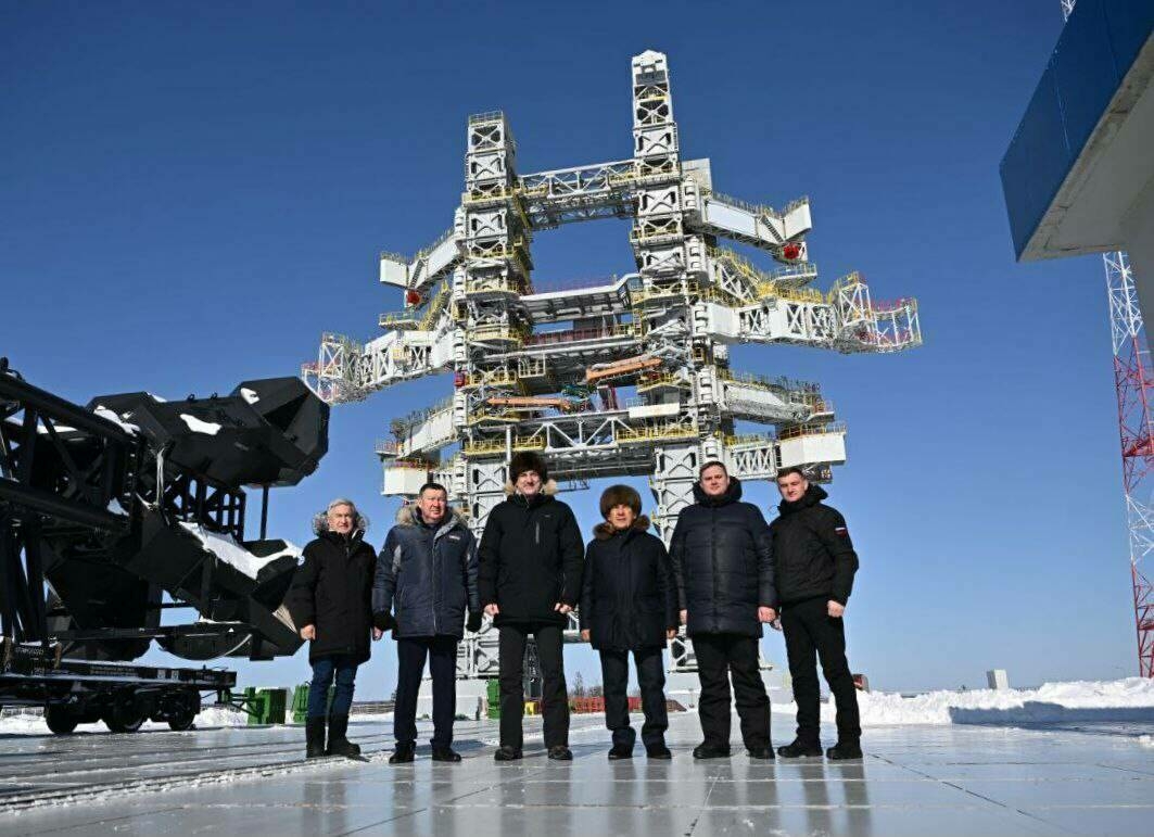 «Бу космос!» - Рөстәм Миңнеханов Амур өлкәсендә «Көнчыгыш» космодромында булды