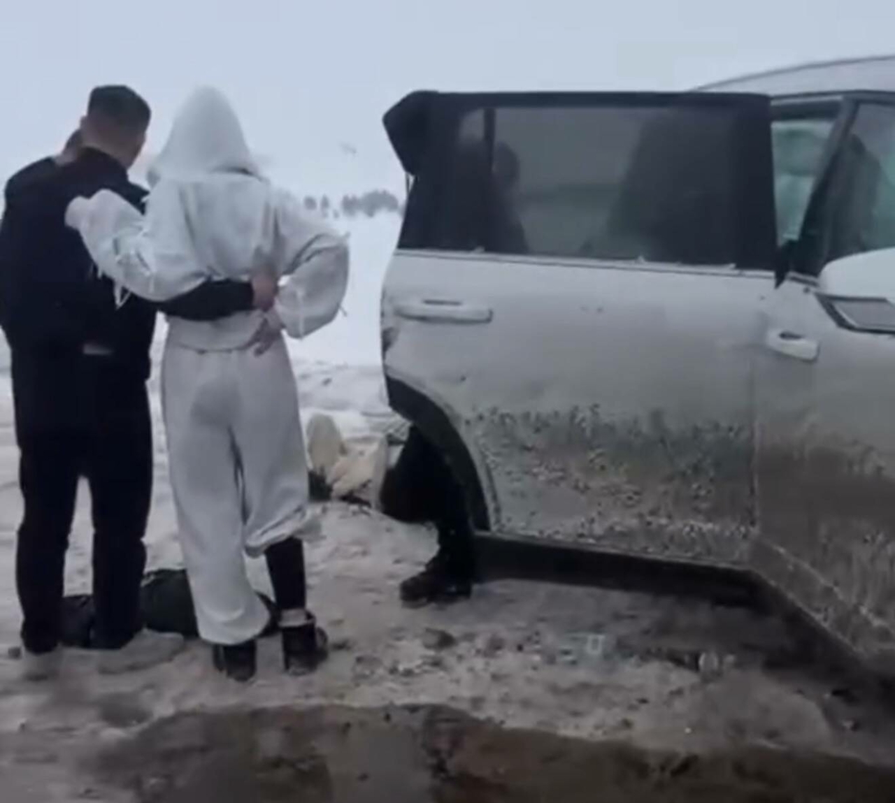 Гөлназ Асаева төркеме белән куркыныч авариягә эләккән