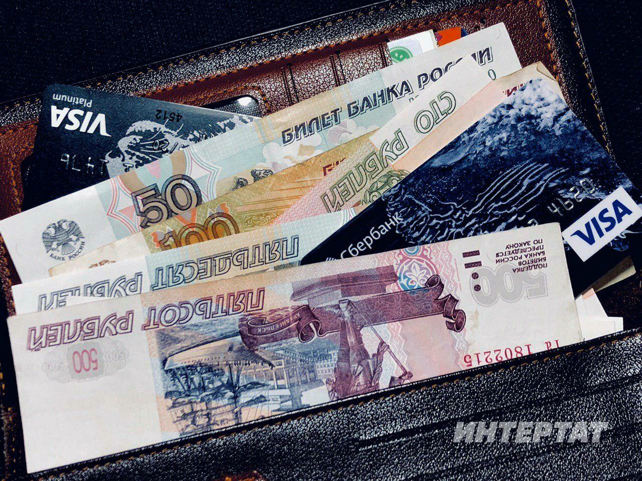 Гыйнвар өчен кемнәргә өстәмә хезмәт хакы түлиләр?