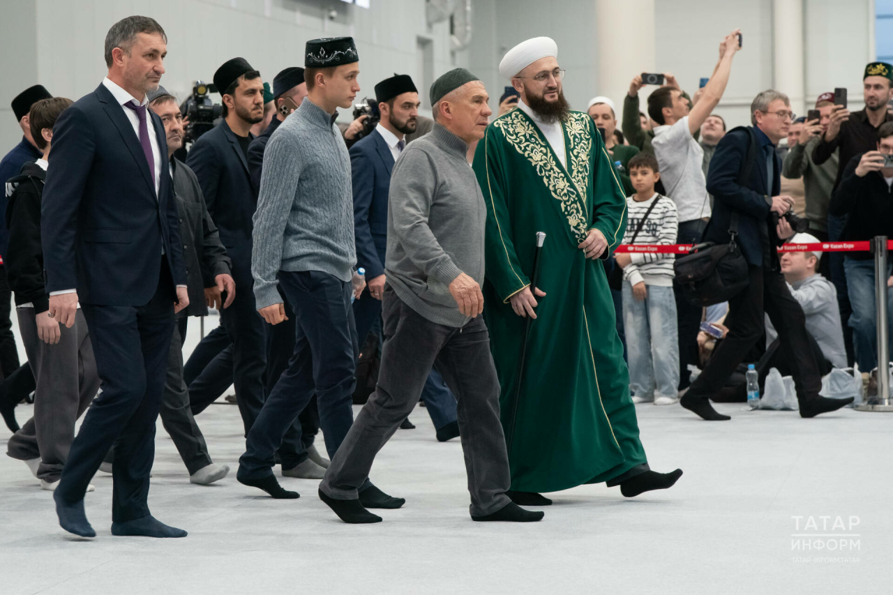 Республикакүләм ифтарда Камил хәзрәт Сәмигуллин: «Ифтар ул – безнең өчен очрашу чарасы»