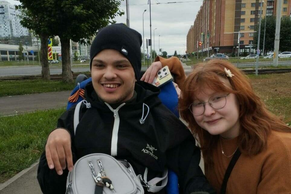 Ике авыру бала тәрбияләүче ана: «Үземнең тормышым юк инде, тик  зарланырга да урын юк»