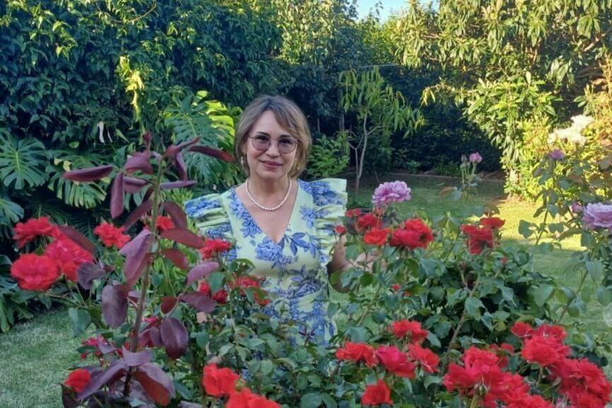 Океан артында бәхет тапкан Рәзинә Исмәгыйлева: «Мәхәббәтнең яше дә, чиге дә юк икән»