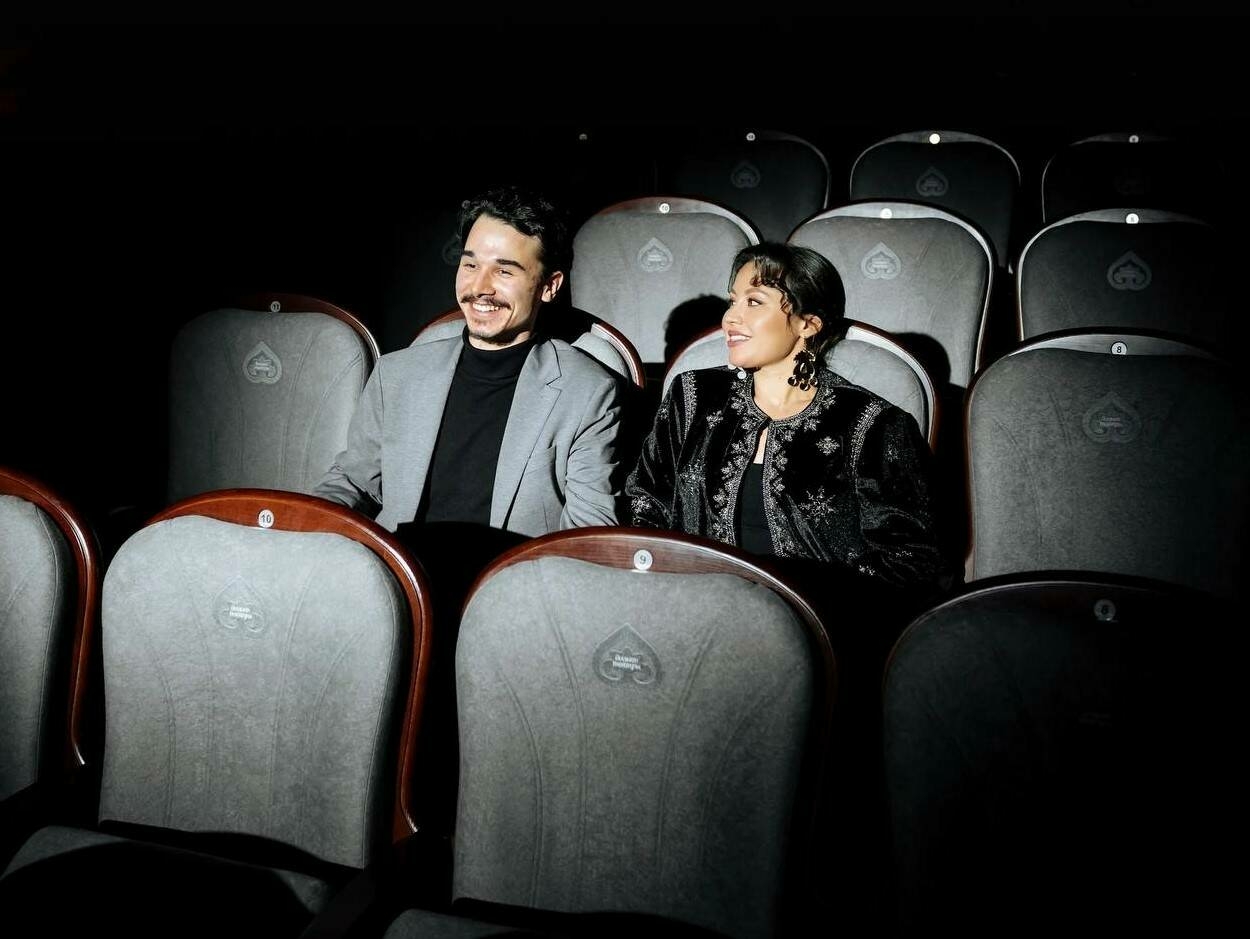 Фәрхәд Мөхәммәтҗанов хатыны турында: «Энҗе кебек зур актрисаны сәхнәдән аеру дөрес түгел»