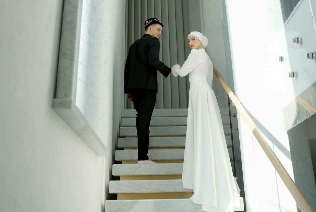 «Матурлар, күз тимәсен» - яшь җырчы өйләнгән