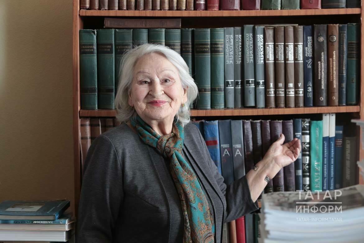 Китапханәче Роза апаның авыр, ләкин бәхетле язмышы: Чыдасын йөрәк...