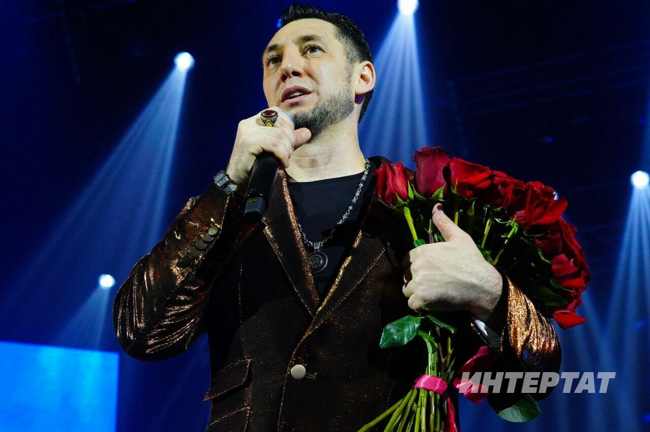 Фирдүс Тямаев: «Кыз баланы үстерүләре бигрәк авыр икән, бик елады...»