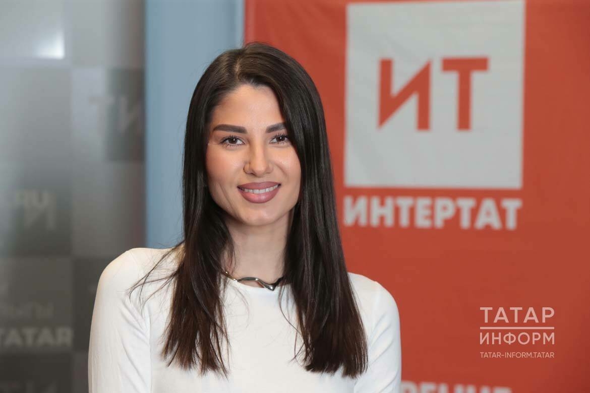 Алинә Давыдова Салават Фәтхетдинов төркеменнән китүе турында: «Бернинди үпкәм юк»