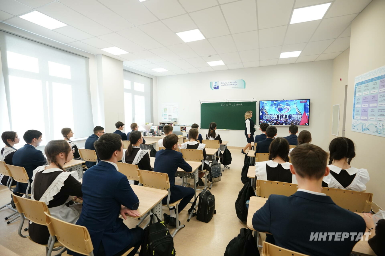 Россиядә уку елын ике атнага озайтырга тәкъдим иттеләр