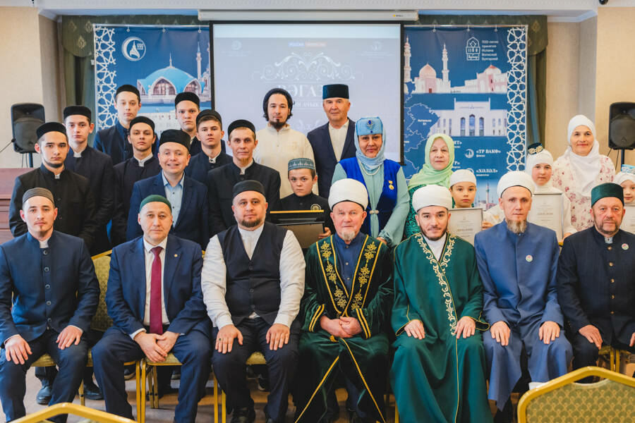 «Вәгазь» телевизион ачык бәйгесе җиңүчеләрен бүләкләделәр