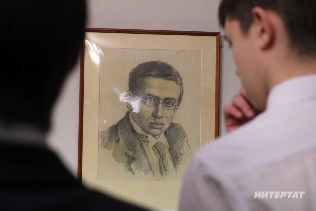 «Менеджер, фикер иясе, әйдаман, сәясәтче...»: Фатих Әмирхан бүгенге көндә кем булыр иде?