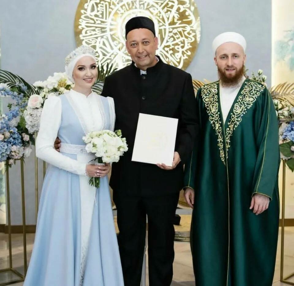 Айзилә Батырханованың никахы булган